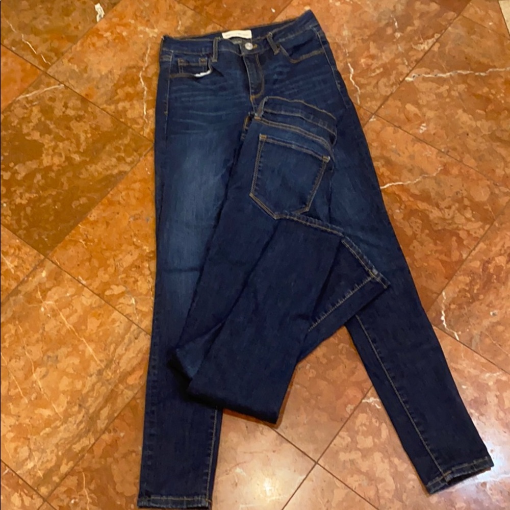 Two pair gap true skinny 26R